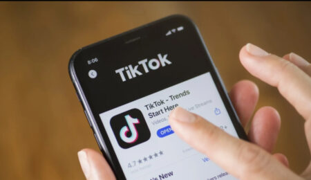 منصة TikTok الشهيرة هخكخك