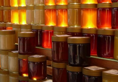 1920×1200-290516-honey-honey-jar-honey-for-sale-beekeeper-beekeepin